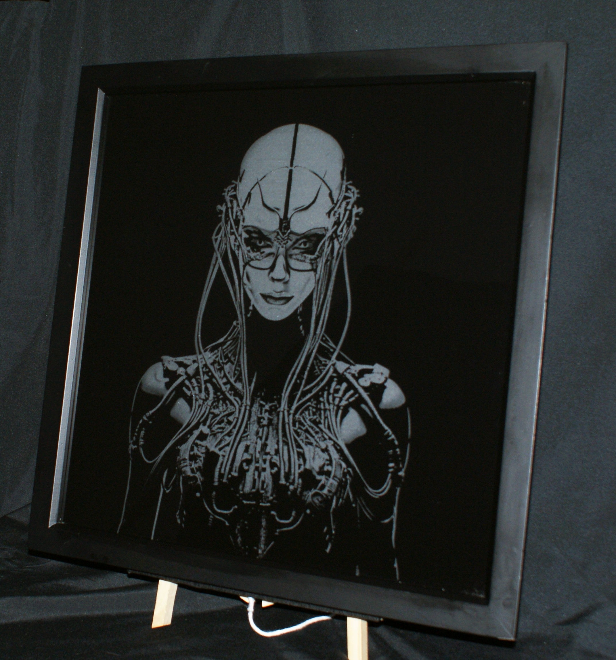 Neural Queen — Original Sgraffito on Glass